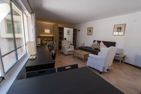 A l'ombre du Palais