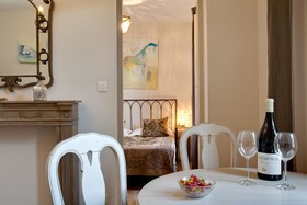 Autour Du Petit Paradis
