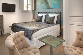 Aux Augustins