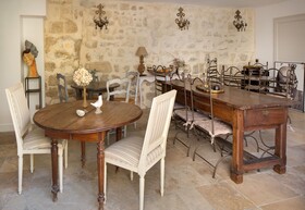 Aux Augustins