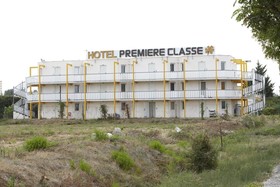 Hotel Première Classe Avignon - Courtine