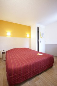 Hotel Première Classe Avignon - Courtine