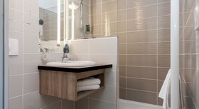Brit Hotel Avignon Sud - Le Calendal