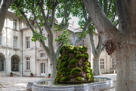 Hôtel Cloître Saint-Louis