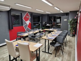 Hotel Kyriad Avignon - Centre Commercial Cap Sud