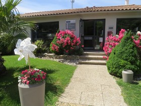 Hotel Kyriad Avignon - Centre Commercial Cap Sud