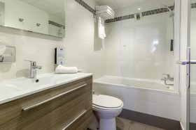 Hotel Kyriad Avignon - Palais des Papes