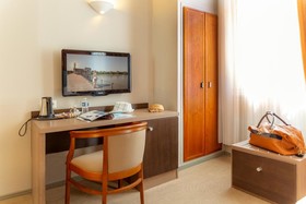 Hotel Kyriad Avignon - Palais des Papes