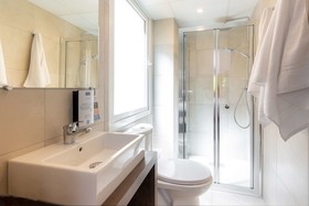 Hotel Kyriad Avignon - Palais des Papes