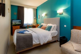 Hotel Kyriad Avignon - Palais des Papes