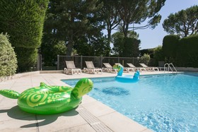 ibis Avignon Sud
