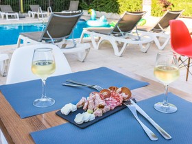 ibis Avignon Sud