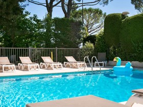 ibis Avignon Sud