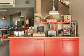 ibis Avignon Sud
