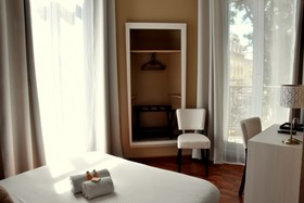 Regina Hotel