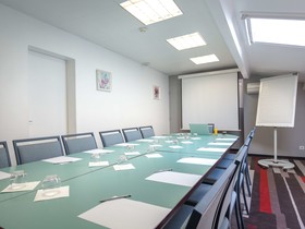 Hôtel ibis Brignoles Provence Verte