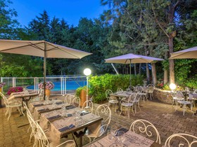 Hôtel ibis Brignoles Provence Verte