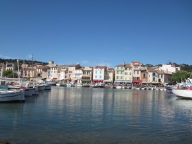 Appartments by Cassis