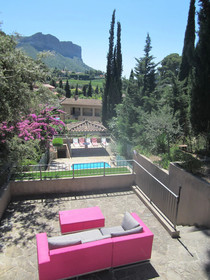 Appartments by Cassis