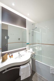Hôtel Mercure Cavaillon Portes du Luberon