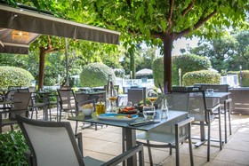 Hôtel Mercure Cavaillon Portes du Luberon