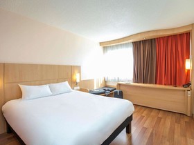 ibis Cavaillon Luberon