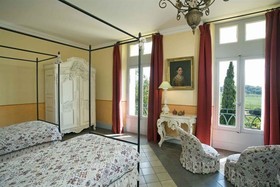 Le Château des Fines Roches