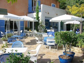 Le Mas D'Hélène