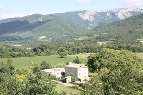 Chateau De Noyers