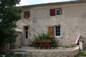 Chateau De Noyers