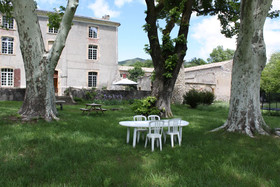 Chateau De Noyers