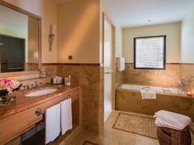 Terre Blanche Hotel Spa Golf Resort