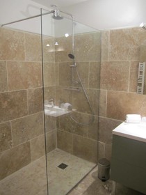 Le Clos Des Cypres