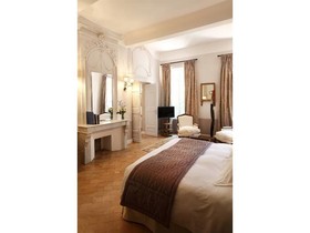 Hostellerie de l'Abbaye de la Celle