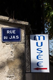 Aux Oiseaux De Provence
