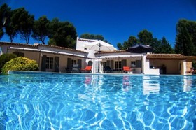 Une Pause En Provence