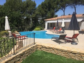 Une Pause En Provence