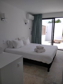 Costa Ba-Hia