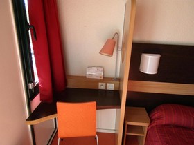 Première Classe Avignon Nord - Le Pontet