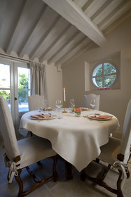 Hotel Benvengudo