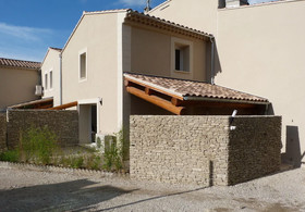Au Murmure De La Sorgue
