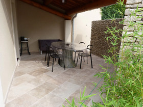 Au Murmure De La Sorgue
