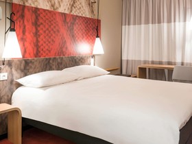 ibis Manosque Cadarache