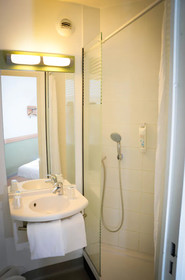 B&B HOTEL Aix-en-Provence Meyreuil Sainte-Victoire