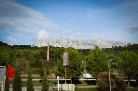 B&B HOTEL Aix-en-Provence Meyreuil Sainte-Victoire