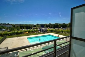 KOSY Appart'Hôtels - Campus Del Sol Esplanade