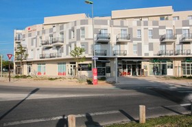 KOSY Appart'Hôtels - Campus Del Sol Esplanade