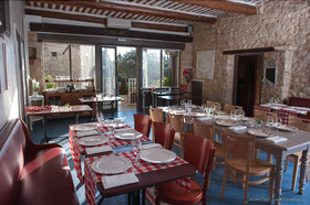 Le Crillon