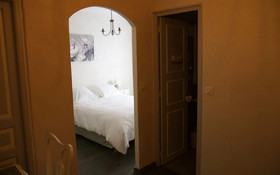 Le Crillon