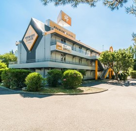 Hotel Première Classe Orange